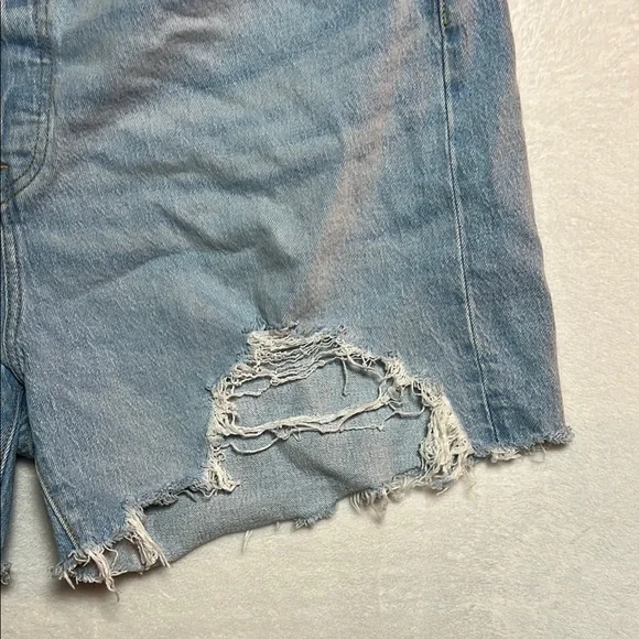 NWT Levi's 501 Blue Jean Shorts Distressed Cut-Off Style - Picture 6 of 11